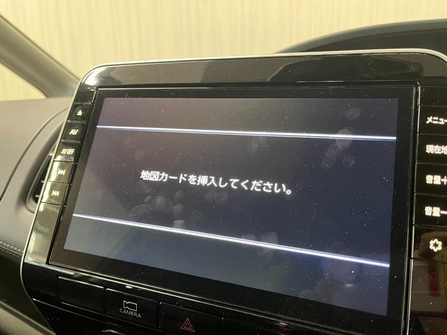 セレナ ｅ－パワー　ハイウェイスターＶ　ｅパワーハイウェイスターＶ＿ツインモニタ－＿プロパイロッド　ステアリングリモコン　スマートキー　純正アルミホイール　ＬＥＤヘッドライト　クルーズコントロール　両側パワースライドドア（18枚目）