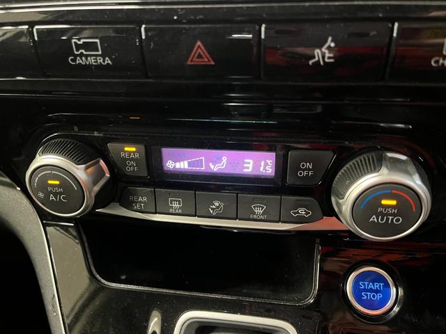 セレナ ｅ－パワー　ハイウェイスターＶ　ｅパワーハイウェイスターＶ＿ツインモニタ－＿プロパイロッド　ステアリングリモコン　スマートキー　純正アルミホイール　ＬＥＤヘッドライト　クルーズコントロール　両側パワースライドドア（28枚目）