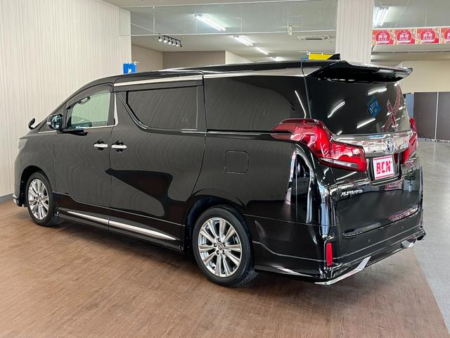 アルファード ２．５Ｓ　タイプゴールド　２．５Ｓタイプゴールド＿モデリスタエアロ＿ＳＲ　純正ディスプレイオーディオ／フルセグＴＶ／バックカメラ　両側パワースライドドア　パワーバックドア　純正アルミホイール　オットマン　ＥＴＣ　スマートキー（8枚目）