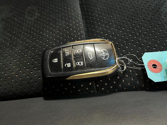 アルファード ２．５Ｓ　タイプゴールド　２．５Ｓタイプゴールド＿モデリスタエアロ＿ＳＲ　純正ディスプレイオーディオ／フルセグＴＶ／バックカメラ　両側パワースライドドア　パワーバックドア　純正アルミホイール　オットマン　ＥＴＣ　スマートキー（34枚目）