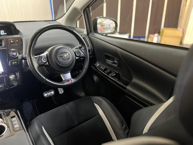 プリウスアルファ Sツーリングセレクション・GRスポーツ SツーリングセレクションGRスポーツ_純正ナビ/フルセグTV/バックモニター/bluetooth ドライブレコーダー ステアリングリモコン ETC プッシュスタート スマートキー 純正アルミホイール(12枚目)