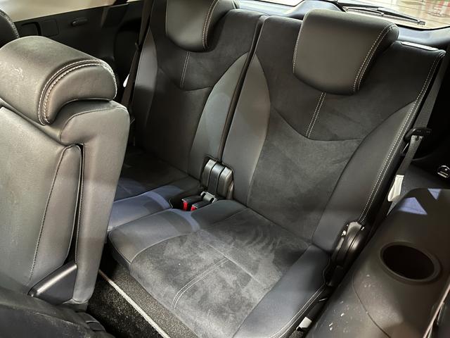 プリウスアルファ Sツーリングセレクション・GRスポーツ SツーリングセレクションGRスポーツ_純正ナビ/フルセグTV/バックモニター/bluetooth ドライブレコーダー ステアリングリモコン ETC プッシュスタート スマートキー 純正アルミホイール(36枚目)