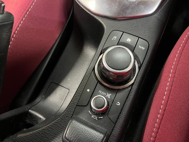 デミオ XDノーブルクリムゾン_360°モニタ-_純正ナビ/フルセグTV ETC ステアリングリモコン クリアランスソナー スマートキー シートヒーター 純正アルミホイール LEDヘッドライト(26枚目)