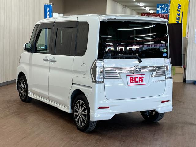 シフォン カスタムＲ　スペシャル　スマートアシスト　カスタムＲスペシャルスマートアシスト＿全方位モニタ－付ナビ／フルセグＴＶ／ｂｌｕｅｔｏｏｔｈ　純正アルミホイール　プッシュスタート　スマートキー　両側パワースライドドア　ＥＴＣ　ドライブレコーダー（7枚目）