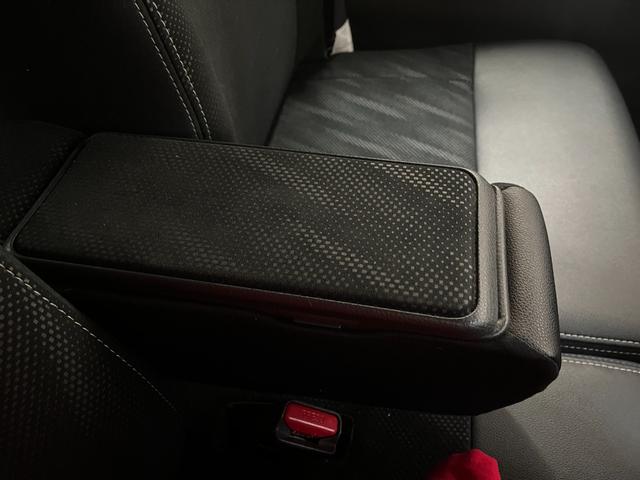 シフォン カスタムＲ　スペシャル　スマートアシスト　カスタムＲスペシャルスマートアシスト＿全方位モニタ－付ナビ／フルセグＴＶ／ｂｌｕｅｔｏｏｔｈ　純正アルミホイール　プッシュスタート　スマートキー　両側パワースライドドア　ＥＴＣ　ドライブレコーダー（30枚目）