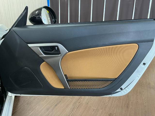 コペン 　ローブ＿純正ナビ／フルセグＴＶ／バックカメラ／ｂｌｕｅｔｏｏｔｈ＿ＥＴＣ＿ＬＥＤヘッドライト　純正アルミホイール　ドライブレコーダー　シートヒーター　電動格納ミラー　スマートキー（31枚目）