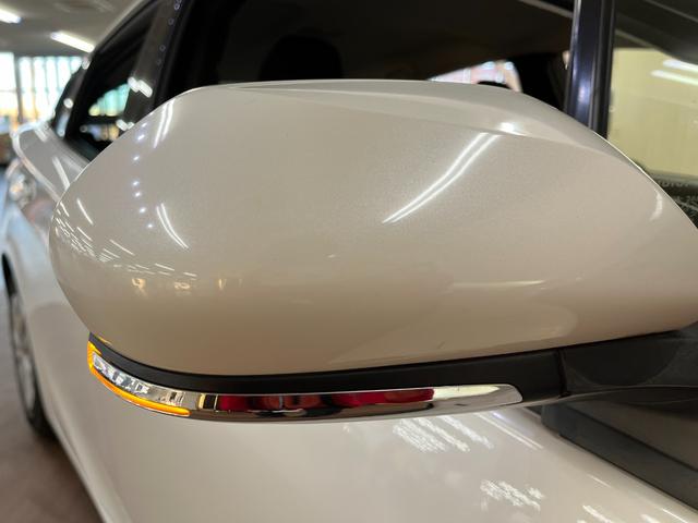 プリウス Ｓ　Ｓ＿純正ナビ／ワンセグＴＶ／バックモニタ－／ｂｌｕｅｔｏｏｔｈ＿ＥＴＣ＿クルーズコントロール＿トヨタセーフティセンス　ステアリングリモコン　純正アルミホイール　ＬＥＤヘッドライト　スマートキー（46枚目）