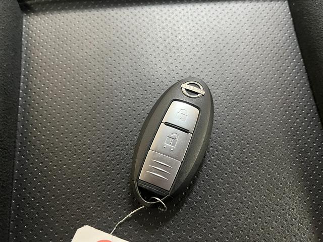 キャラバン ロングプレミアムＧＸ　バンプレミアムＧＸ＿アラウンドビューモニター＿純正ナビ／ｂｌｕｅｔｏｏｔｈ／フルセグＴＶ　ＬＥＤヘッドライト　ドライブレコーダー　ＥＴＣ　ステアリングリモコン　スマートキー　プッシュスタート（14枚目）