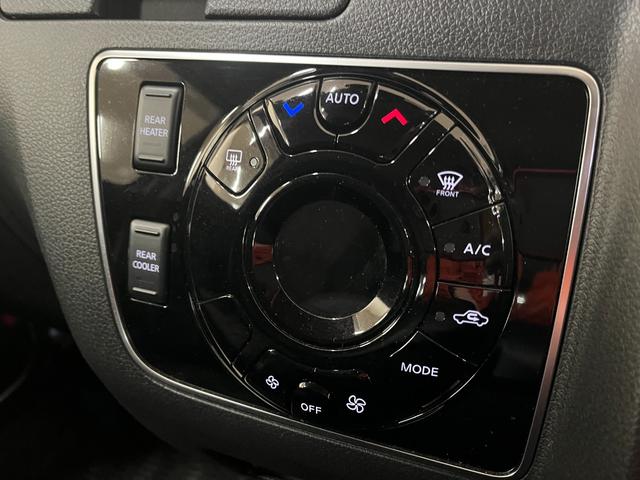 キャラバン ロングプレミアムＧＸ　バンプレミアムＧＸ＿アラウンドビューモニター＿純正ナビ／ｂｌｕｅｔｏｏｔｈ／フルセグＴＶ　ＬＥＤヘッドライト　ドライブレコーダー　ＥＴＣ　ステアリングリモコン　スマートキー　プッシュスタート（25枚目）