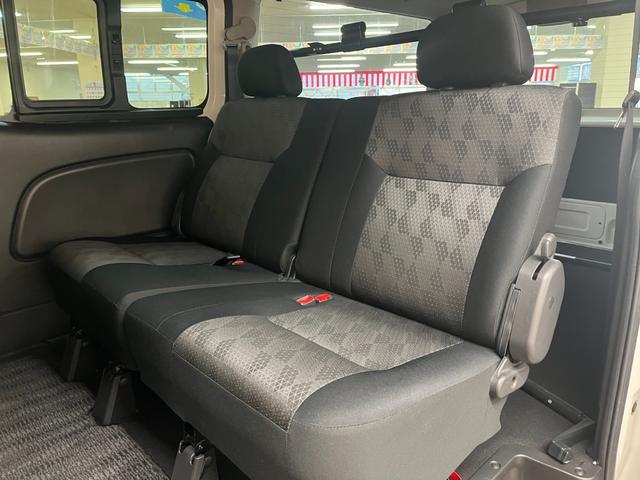 キャラバン ロングプレミアムＧＸ　バンプレミアムＧＸ＿アラウンドビューモニター＿純正ナビ／ｂｌｕｅｔｏｏｔｈ／フルセグＴＶ　ＬＥＤヘッドライト　ドライブレコーダー　ＥＴＣ　ステアリングリモコン　スマートキー　プッシュスタート（33枚目）