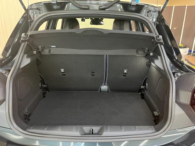 ＭＩＮＩ クーパーＳ　クーパーＳ＿純正ナビ／全方位モニタ－＿ルームミラ－ＥＴＣ　純正アルミ　ドライブレコーダー　ステアリングリモコン　スマートキー　ＬＥＤヘッドライト　前席シートヒーター　レーダークルーズ　電動格納ミラー（34枚目）