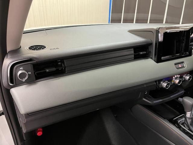 ヴェゼル e:HEV X・HuNTパッケージ ハイブリッド_eHEVXハントパッケージ_ホンダセンシング LEDヘッドライト&フォグランプ ステアリングリモコン ルーフレール 純正アルミホイール クリアランスソナー プッシュスタート スマートキー(41枚目)