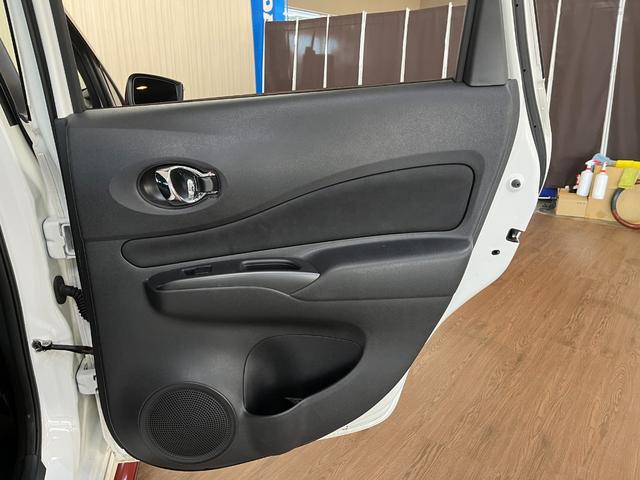 ノート 　ｅパワーニスモ＿アラウンドビューモニター付純正ナビ／フルセグＴＶ／Ｂｌｕｅｔｏｏｔｈ　ＬＥＤヘッドライト　社外アルミ　ドライブレコーダー　ＥＴＣ　プッシュスタート　スマートキー（38枚目）