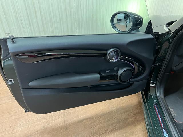 MINI JCW プレミアムプラスパッケージ JCWトリム ミニ_JCWプレミアムプラスパッケージJCWトリム_純ナビ/Bluetooth/バックモニター ドライブレコーダー ステアリングリモコン スマートキー LEDヘッドライト 前席シートヒーター(42枚目)