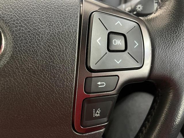 ハイエースバン 　ロングスーパーＧＬダークプライムＩＩ　社外ナビ／フルセグＴＶ／Ｂｌｕｅｔｏｏｔｈ／バックモニター　フリップダウンモニター　ステアリングリモコン　両側パワースライドドア　スマートキー　ＬＥＤヘッドライト（24枚目）