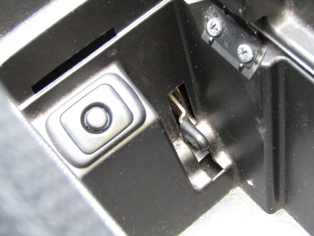 アクティブトップ 5速マニュアル キーレス 社外CDデッキ 社外アルミホイール 運転席・助手席エアバッグ パワーステアリング パワーウインドウ ABS(37枚目)
