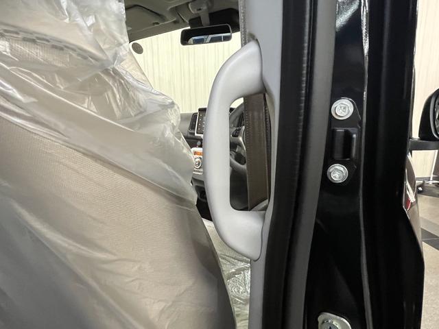 エブリイワゴン ＰＺターボスペシャル　届出済未使用車　ハイルーフ　スズキセーフティサポート　アイドリングストップ　バックアイカメラ付ディスプレイオーディオ　両側ＰＳＤ　ＬＥＤヘッドライト　電動オートステップ　運転席シートＨ　リヤヒーター（48枚目）