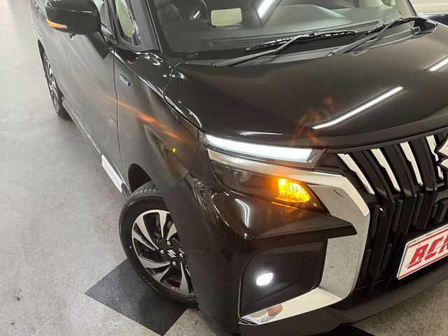 ソリオバンディット ハイブリッドＭＶ　登録済未使用車　セーフティサポート　両側パワースライドドア　ＬＥＤヘッドライト　フォグランプ　ステアリングスイッチ　スマートキー　プッシュスタート　シートヒーター　純正アルミホイール（46枚目）