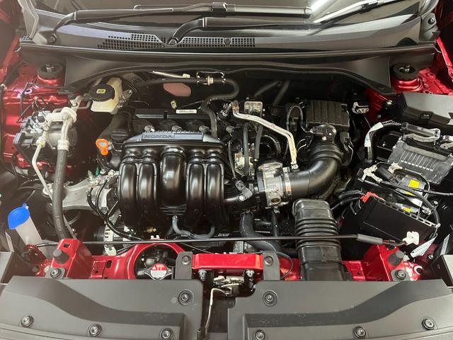 WR-V Z+ 登録済未使用車 ホンダセンシング クルーズコントロール LEDヘッドライト/フォグランプ 純正アルミホイール ステアリングスイッチ 電動格納ミラー プッシュスタート スマートキー 横滑り防止(43枚目)