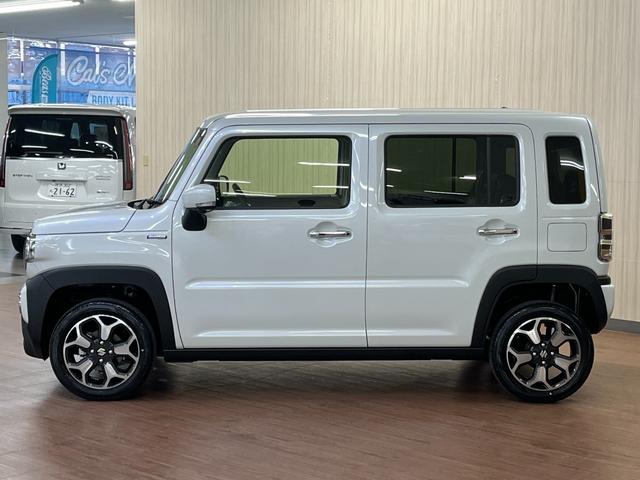 ハスラー ハイブリッドＸターボ　届出済未使用車　全方位モニター付メモリナビ／ｂｌｕｅｔｏｏｔｈ／フルセグＴＶ　レーダークルーズ　ステアリングリモコン　前席シートヒーター　ＬＥＤヘッドライト　プッシュスタート　スマートキー（4枚目）