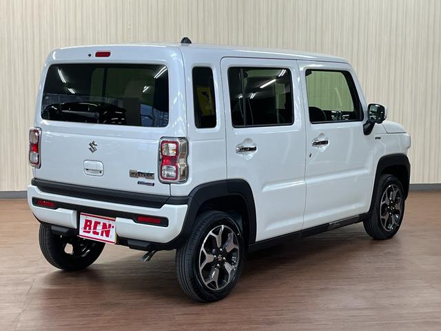 ハスラー ハイブリッドＸターボ　届出済未使用車　全方位モニター付メモリナビ／ｂｌｕｅｔｏｏｔｈ／フルセグＴＶ　レーダークルーズ　ステアリングリモコン　前席シートヒーター　ＬＥＤヘッドライト　プッシュスタート　スマートキー（5枚目）