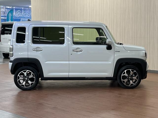 ハスラー ハイブリッドＸターボ　届出済未使用車　全方位モニター付メモリナビ／ｂｌｕｅｔｏｏｔｈ／フルセグＴＶ　レーダークルーズ　ステアリングリモコン　前席シートヒーター　ＬＥＤヘッドライト　プッシュスタート　スマートキー（8枚目）