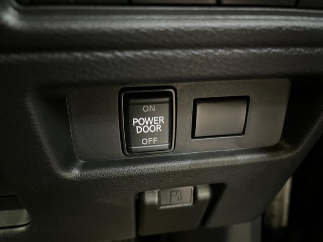 ルークス Ｘ　新車未届出車両　片側パワースライドドア　ＬＥＤヘッドライト　ステアリングリモコン　プッシュスタート　スマートキー　ウィンカー／電動格納ミラー　オートライト　ベンチシート（19枚目）