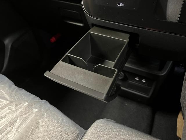 ルークス Ｘ　新車未届出車両　片側パワースライドドア　ＬＥＤヘッドライト　ステアリングリモコン　プッシュスタート　スマートキー　ウィンカー／電動格納ミラー　オートライト　ベンチシート（21枚目）