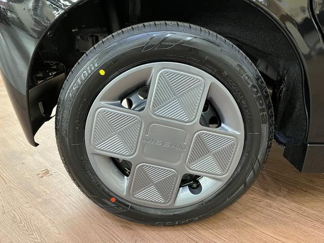 ルークス Ｘ　新車未届出車両　片側パワースライドドア　ＬＥＤヘッドライト　ステアリングリモコン　プッシュスタート　スマートキー　ウィンカー／電動格納ミラー　オートライト　ベンチシート（33枚目）