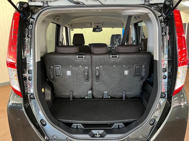 ルーミー Ｇ－Ｔ　登録済未使用車　ターボ　アイドリングストップ　９インチＤオーディオ　フルセグＴＶ　ＢＴオーディオ　バックカメラ　両側パワースライドドア　ＬＥＤヘッドライト　前席シートヒーター　オートリトラミラー（32枚目）