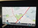 ハイブリッドＸＺ　届出済未使用車　全方位モニター付純正ナビ／ｂｌｕｅｔｏｏｔｈ／フルセグＴＶ　ステアリングリモコン　シートヒーター　両側パワースライドドア　純正アルミ　オットマン　ＬＥＤヘッドライト＆フォグランプ（24枚目）