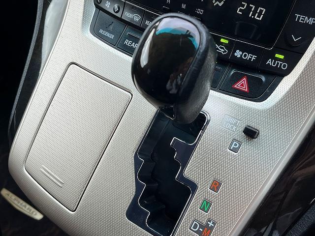 TOYOTA ALPHARD 240S TYPE GOLD