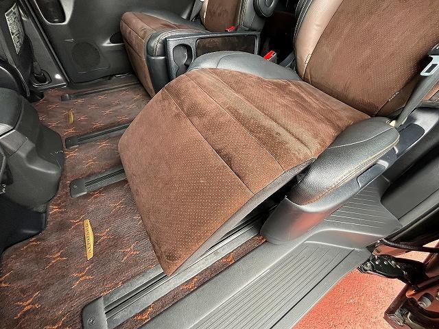 TOYOTA ALPHARD 240S TYPE GOLD