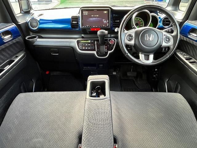 N-BOX+ G・ターボパッケージ Gターボパッケージ_社外ナビ/フルセグTV/バックカメラ 両側パワースライドドア パドルシフト クルコン HIDヘッドライト ETC(5枚目)