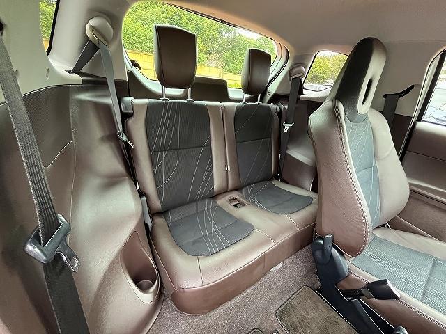 iQ 100G レザーパッケージ 100Gレザーパッケージ_純正HDDナビ_ワンセグTV プッシュスタート キーフリーリモコン シートリフター ライトレベライザー ETC(10枚目)