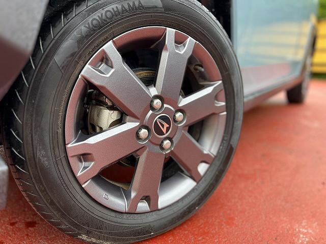 タフト Ｇターボ　Ｇターボ＿禁煙車／純正ナビ／フルセグＴＶ／パノラミックビューモニター／ガラスルーフ／前席シートヒーター／ドライブレコーダー／ＬＥＤヘッドライト／ＥＴＣ（27枚目）