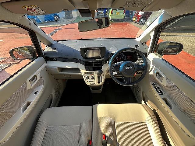 ステラ L スマートアシスト Lスマートアシスト/社外Dオーディオ/バックカメラ/Bluetooth/キーレスキー/ダブルエアバック/ABS(5枚目)