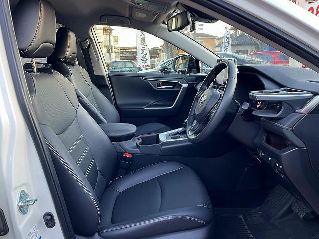RAV4 G G_モデリスタエロ/4WD/禁煙車/TSS/純正9インチDA+ナビゲーション/パワーバックドア/キーフリーリモコン/プッシュスタート/ETC/LEDヘッドライト(11枚目)