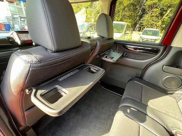 N-BOX G・ターボLパッケージ GターボLパッケージ/アンシンパッケージ/禁煙車/両側パワースライドドア/純正ナビゲーション/バックカメラ/キーフリーリモコン/プッシュスタート/HIDヘッドライト/ETC(26枚目)