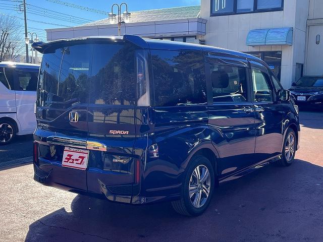 ステップワゴンスパーダ ｅ：ＨＥＶスパーダ　Ｇ　ホンダセンシング　スパーダ５ＤｅＨＥＶスパーダＧ／禁煙車／前後ドライブレコーダー／両側パワースライドドア／純正ナビ／フルセグＴＶ／バックカメラ／後席用フリップダウンモニター／ＬＥＤヘッドライト（8枚目）