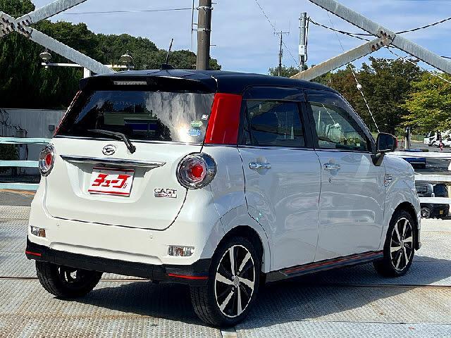 キャスト スポーツＳＡＩＩ　禁煙車・衝突軽減ブレーキ・純正ナビ・フルセグＴＶ・バックカメラ・ＤＶＤ再生・ＬＥＤヘッドライト・キーフリー・オートライト・ＭＯＭＯステアリング・ハーフレザーシート・シートヒーター・ＥＴＣ（6枚目）
