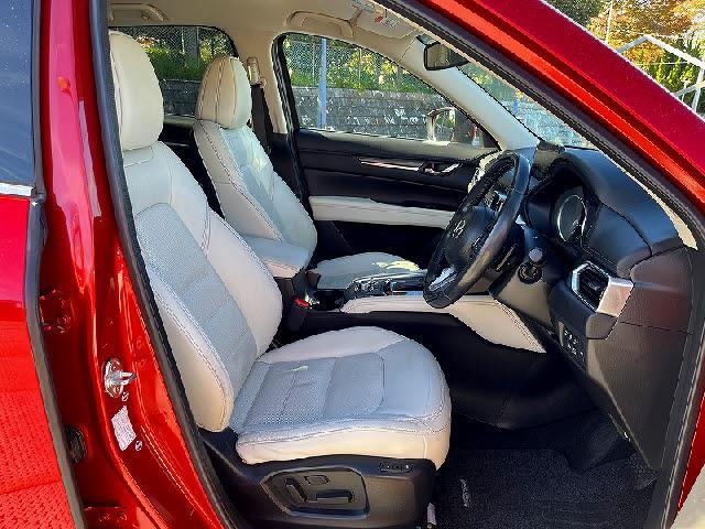 CX-5 XD Lパッケージ ワンオーナー・禁煙車・4WD・純正ナビ・全方位カメラ・シティブレーキ・パワーバックドア・レザーシート・ドラレコ・ステアリングヒーター・シートヒーター・Bluetooth・ETC(8枚目)