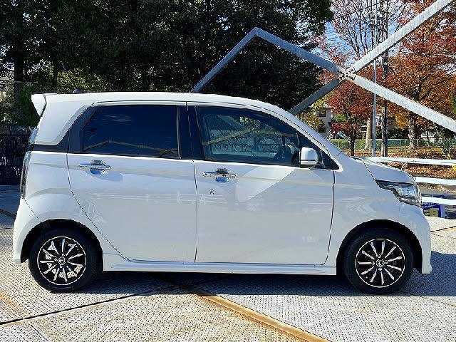 Ｎ－ＷＧＮカスタム Ｇ・ターボパッケージ　衝突軽減ブレーキ・純正ナビ・フルセグＴＶ・Ｂｌｕｅｔｏｏｔｈ・ＤＶＤ再生・バックカメラ・ＨＩＤヘッドライト・キーフリー・プッシュスタート・ＥＴＣ（30枚目）