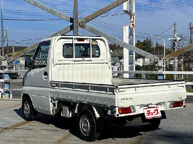 ミニキャブトラック ＶＸ－ＳＥ　４ＷＤ・ＡＭ／ＦＭラジオ・荷台作業灯・荷台ゴムマット・あおりチェーン・あおり＆鳥居ゴムカバー（31枚目）