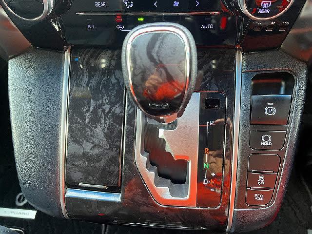 アルファード 2.5S タイプゴールド プリクラッシュセーフティ・両側パワースライドドア・フリップダウンモニター・純正ナビ・パワーバックドア・Bluetooth・バックカメラ・LEDヘッドライト・キーフリー・クルーズコントロール(20枚目)