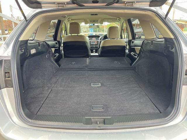 レヴォーグ 2.0GTアイサイト 純正ナビ・バックカメラ・レザーシート・パワーシート・DVD再生・LEDヘッドライト・キーフリー・レーダークルーズ・SI-DRIVE・シートヒーター・パドルシフト(38枚目)