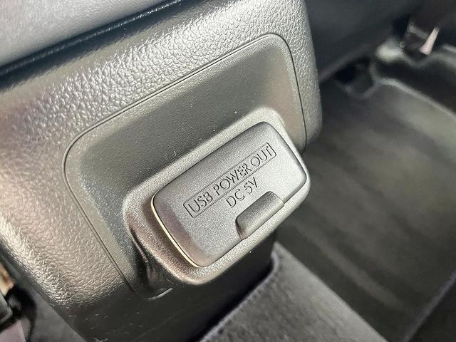 レヴォーグ 2.0GTアイサイト 純正ナビ・バックカメラ・レザーシート・パワーシート・DVD再生・LEDヘッドライト・キーフリー・レーダークルーズ・SI-DRIVE・シートヒーター・パドルシフト(40枚目)