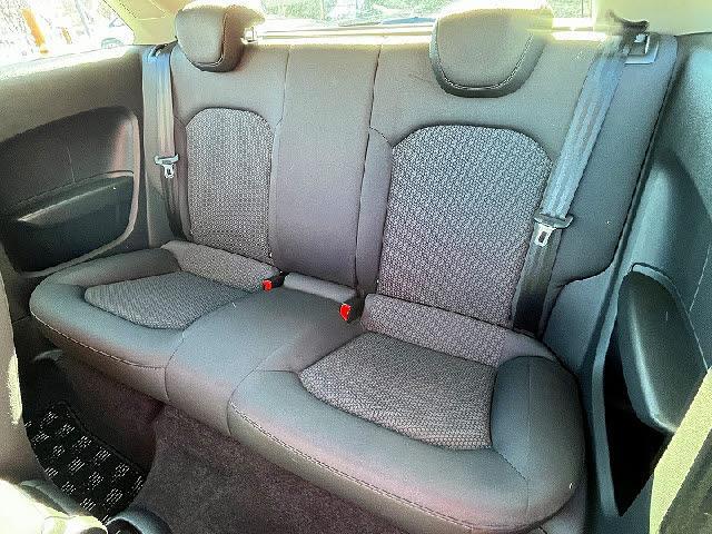 Ａ１ アドマイアードプラスリミテッド　禁煙車・純正ナビ・フルセグＴＶ・Ｂｌｕｅｔｏｏｔｈ・ＤＶＤ再生・１７インチアルミホイール・ＨＩＤヘッドライト・フォグランプ・バックフォグランプ・キーフリー・プッシュスタート・オートライト（16枚目）