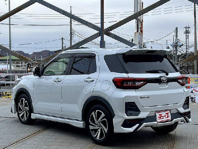 ライズ Z 禁煙車・モデリスタエアロ・衝突軽減ブレーキ・純正9インチナビ・ドラレコ・LEDヘッドライト・シートヒーター・オートライト・純正17インチアルミ・ブラインドスポットモニター(7枚目)