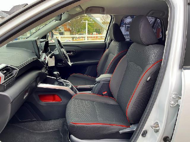 ライズ Z 禁煙車・モデリスタエアロ・衝突軽減ブレーキ・純正9インチナビ・ドラレコ・LEDヘッドライト・シートヒーター・オートライト・純正17インチアルミ・ブラインドスポットモニター(18枚目)